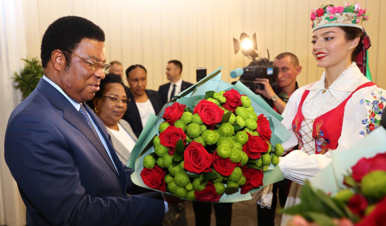 Majaliwa Alivyoingia Kibabe Belarus