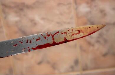 Amkata Sehemu za Siri Mumewe na Kuzitupa Njee