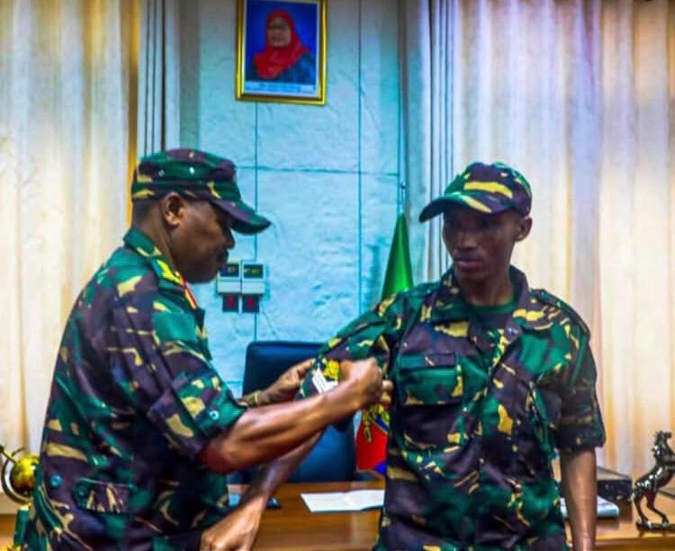 Simbu Apandishwa Cheo Jeshini