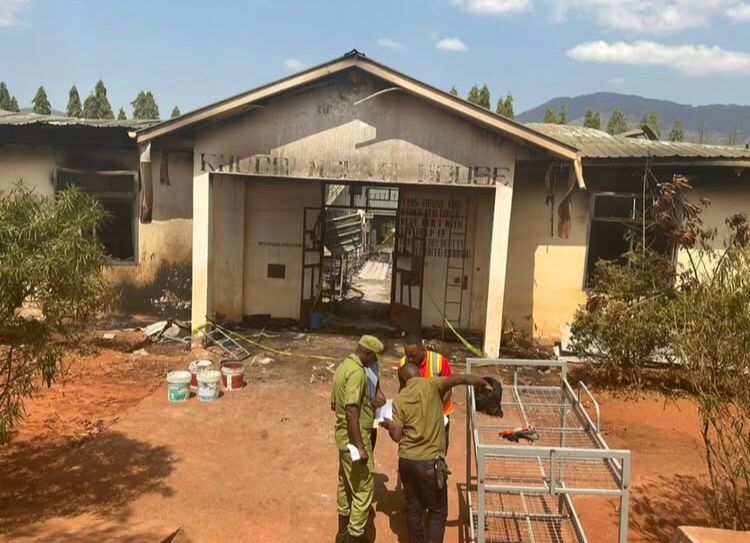 Bweni Lateketea kwa Moto Shule ya Asha-Rose Migiro