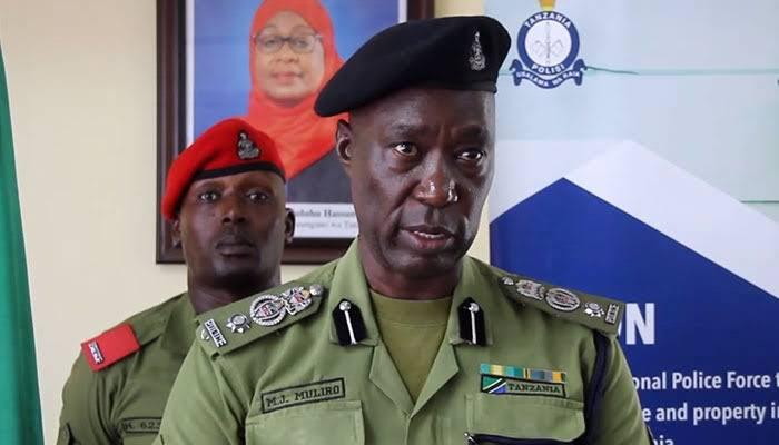 Muliro, Baadhi Wafanya Fujo Vituo vya Polisi