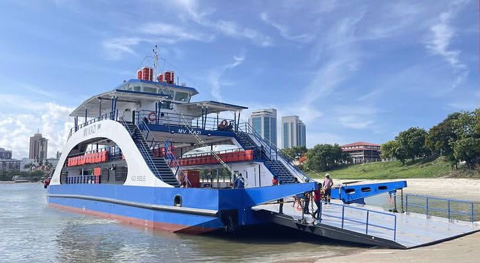 Mv Kazi Yasimamisha Huduma, Daraja Njia Mbadala  kwa Baiskeri na Vyombo vya moto 