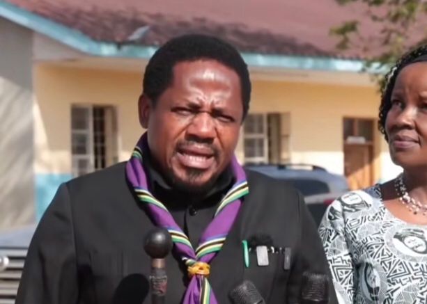 Waziri wa TAMISEMI Afika Mapema Akuta Watano Wamesaini