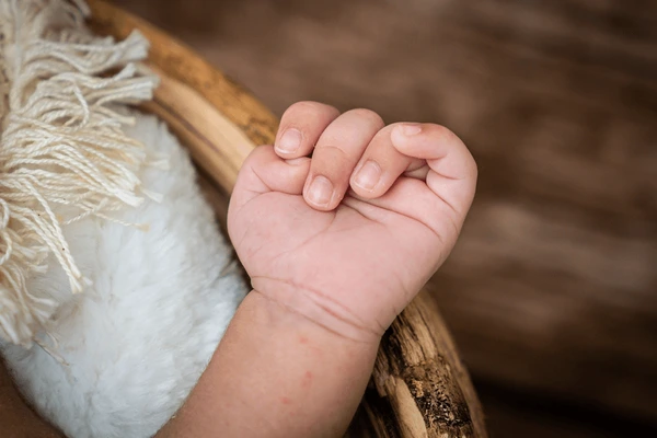 Wanandoa Mbaroni kwa Kuua Kichanga cha Wiki 3