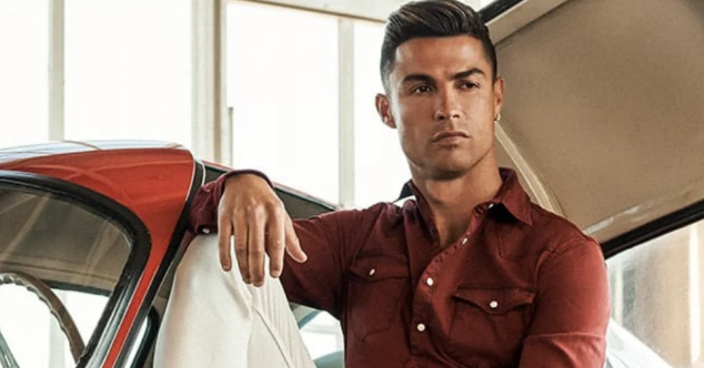 Ronaldo Afungua Night Club, Simu Marufuku