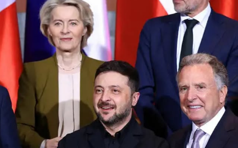 Zelensky, Muonesheni Putin Vita Havina Maana Tena