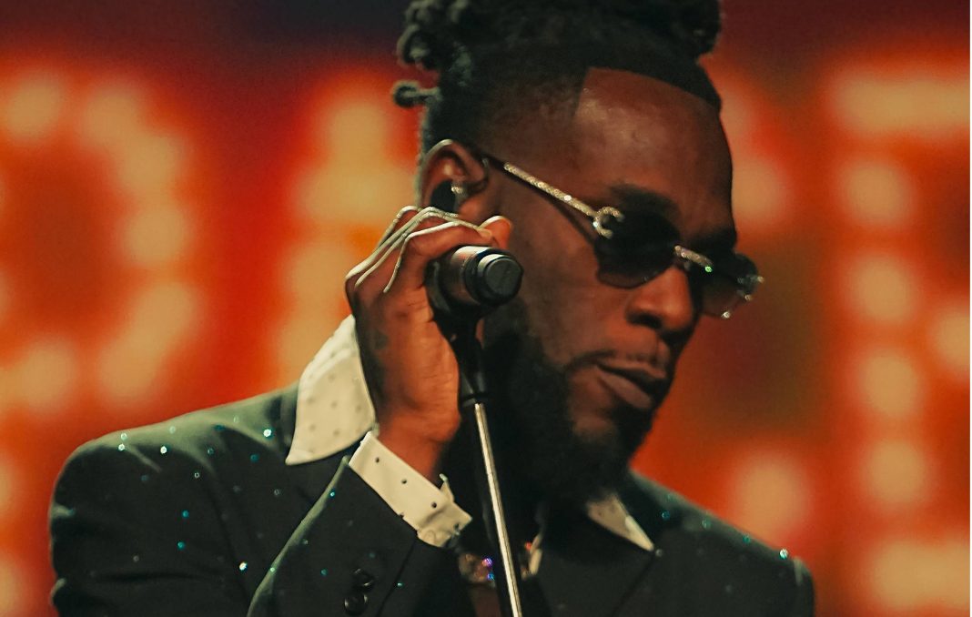 Burna Atumbukia Kwenye Vita Nzito  Kisheria